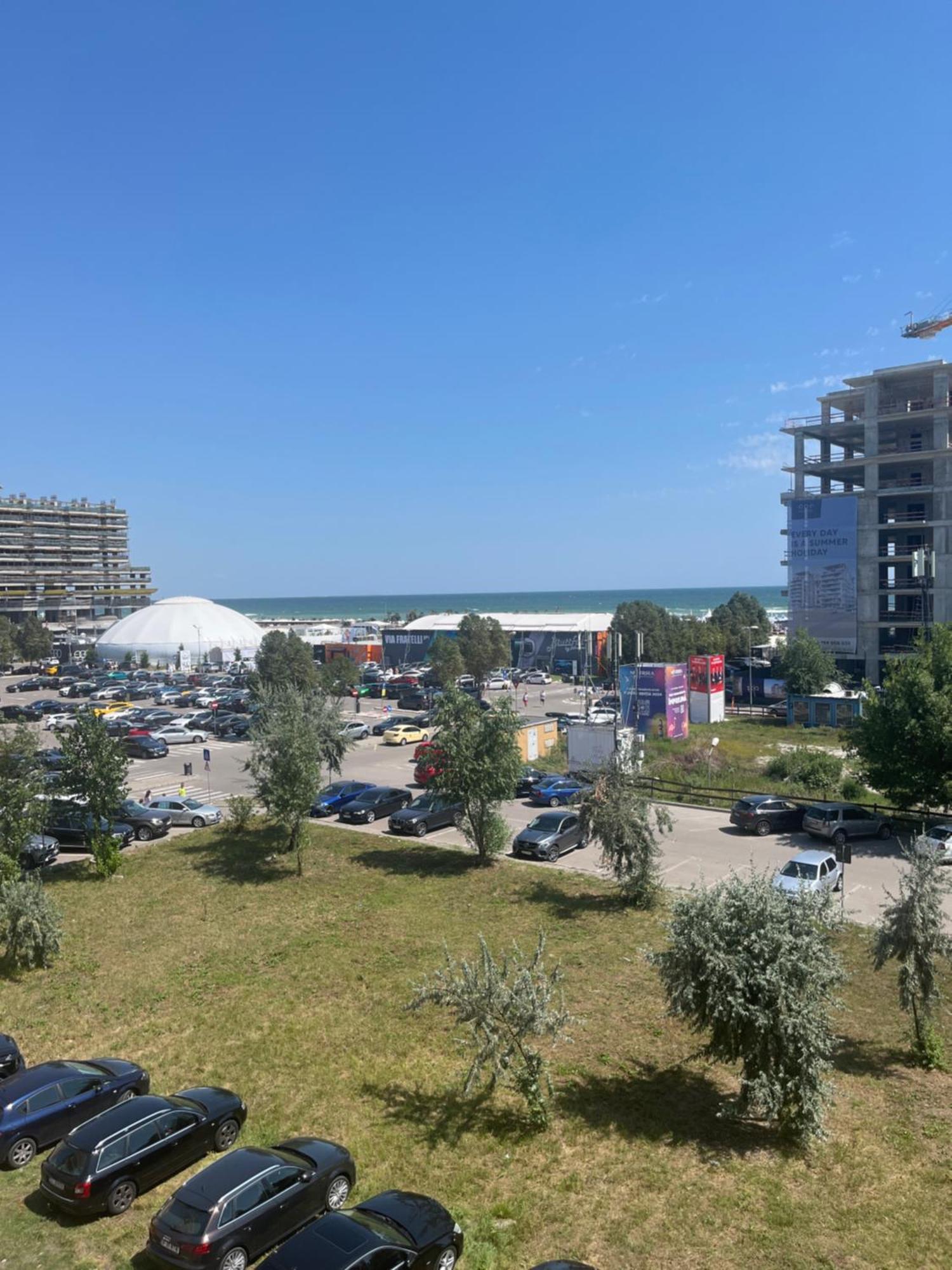 Fratellyvibe Mamaia Apartment Exterior photo